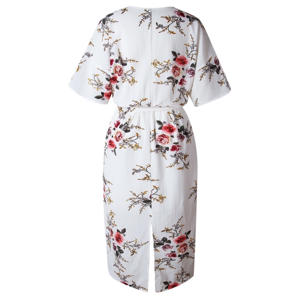 B2G1♦️🆕 Floral V- Neck Loose Kimono Dress - Picture 5 of 6